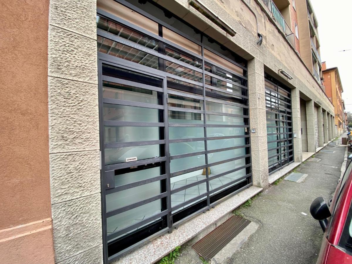 Crespi In Fiera Apartment Bologna Exterior foto